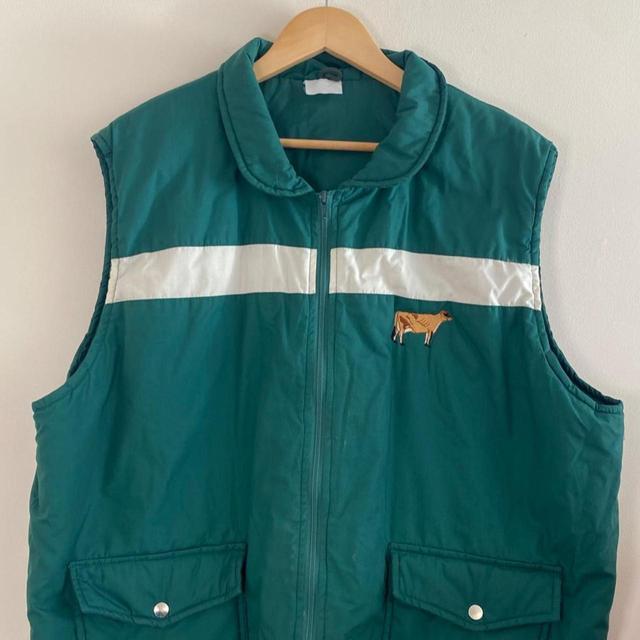 Vintage Men's Gilet - Green - L on Productcaster.