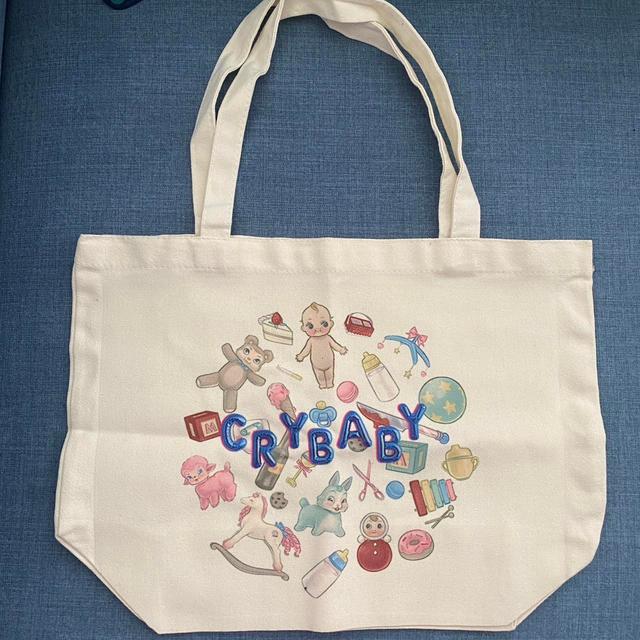 Women's Tote bags - Cream/White on Productcaster.