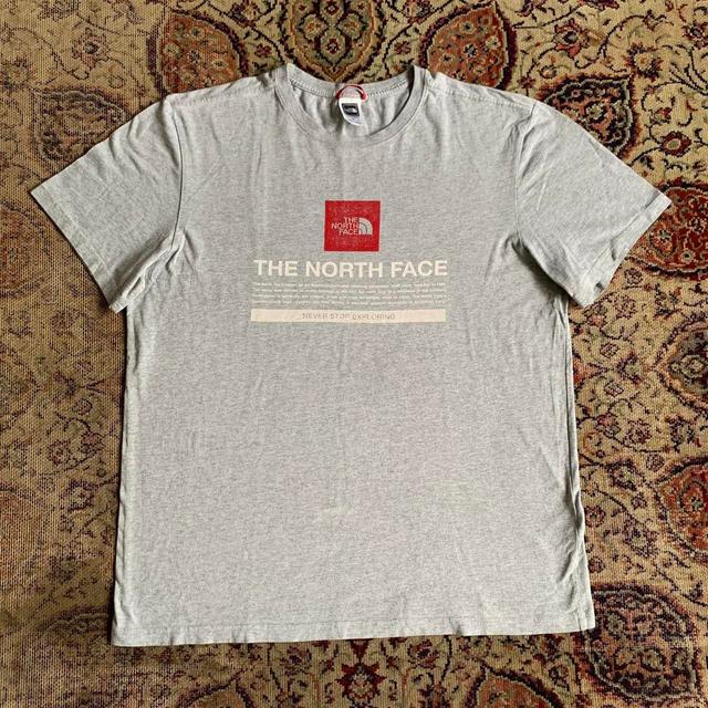 The North Face Men's T-shirt - Grey/Red - L on Productcaster.