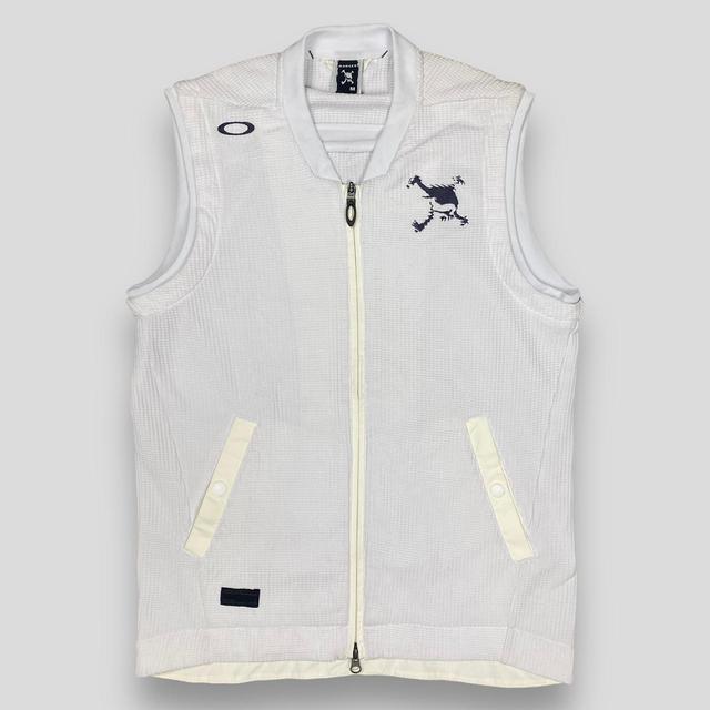 Oakley Men's Gilet - White - M on Productcaster.