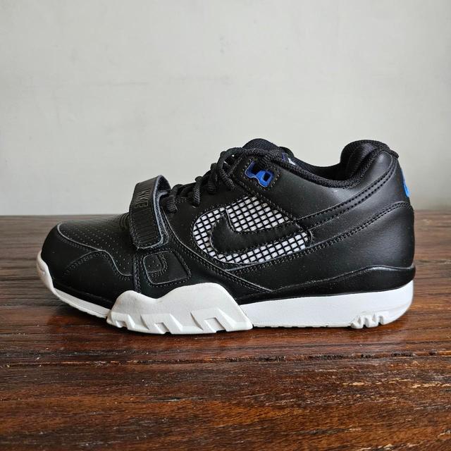 Nike Men's Trainers - Black - UK 8 on Productcaster.