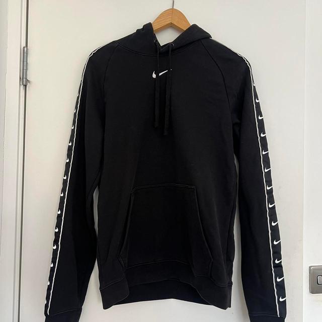 Nike Men's Hoodie - Black - S on Productcaster.