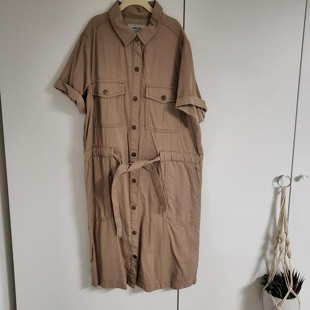 New Look Women's Shirt Dress - Tan - M on Productcaster.