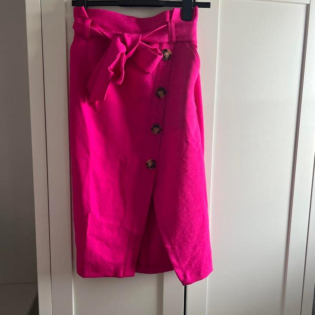 River Island Women's Skirt - Pink - UK 8 on Productcaster.