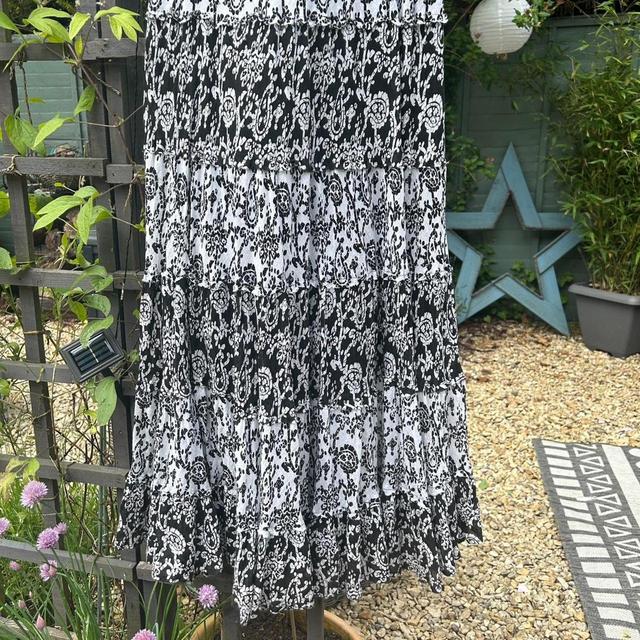 Women's Skirt - Black/White - One size on Productcaster.