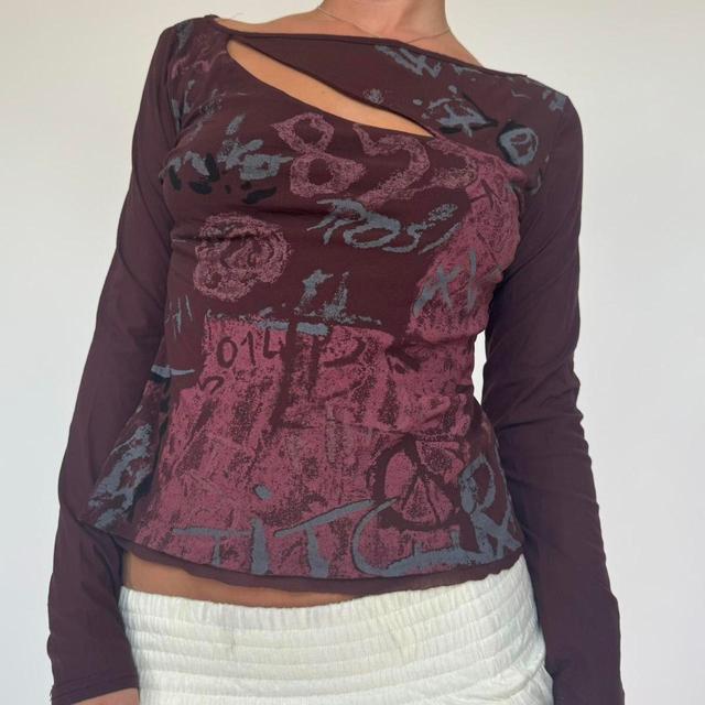 Women's Top - Burgundy - 8 on Productcaster.