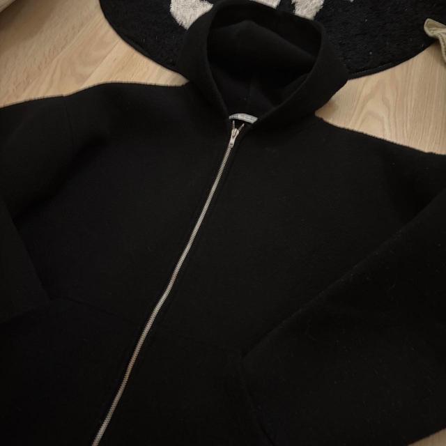 Zara Women's Hoodie - Black/Multi - L on Productcaster.