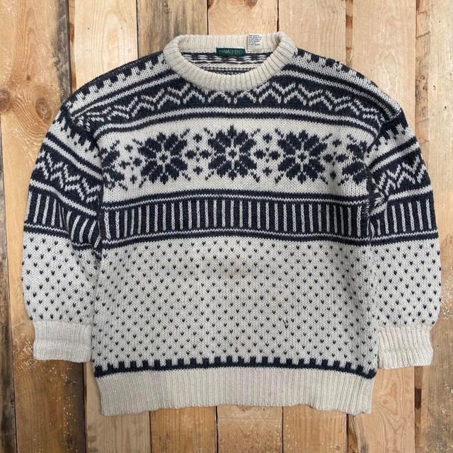 Vintage Men's Jumper - Cream - M on Productcaster.