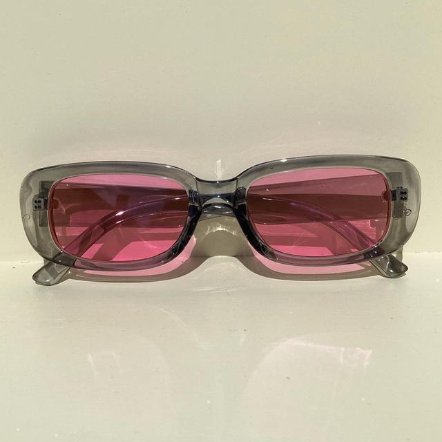 Women's Sunglasses - Black on Productcaster.