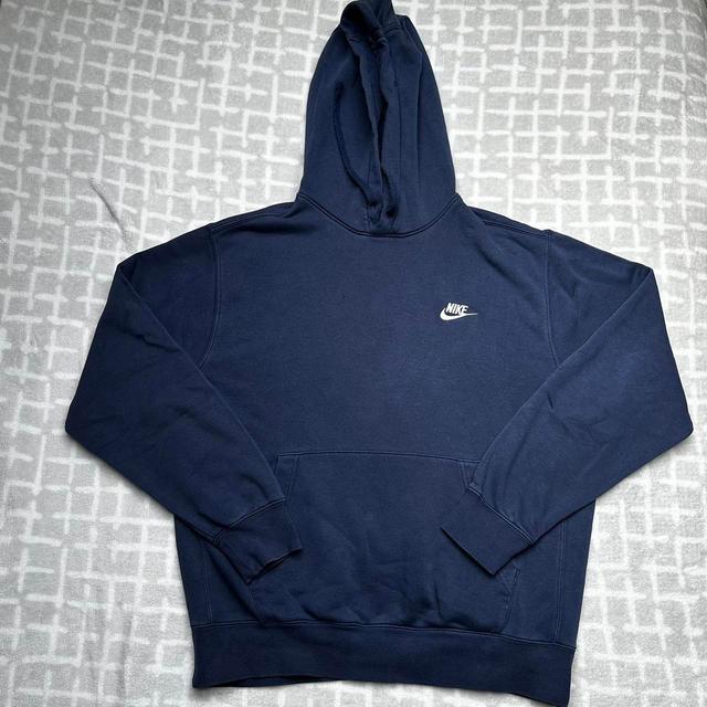 Nike Men's Hoodie - Navy - M on Productcaster.