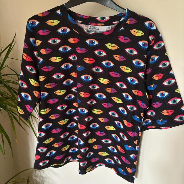 Women's T-shirt - Multi - 12 on Productcaster.