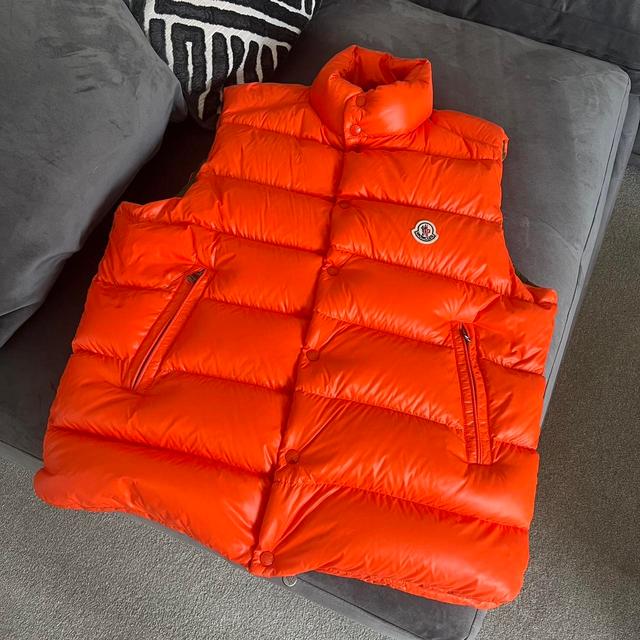 Moncler Men's Gilet - Orange - XXL on Productcaster.