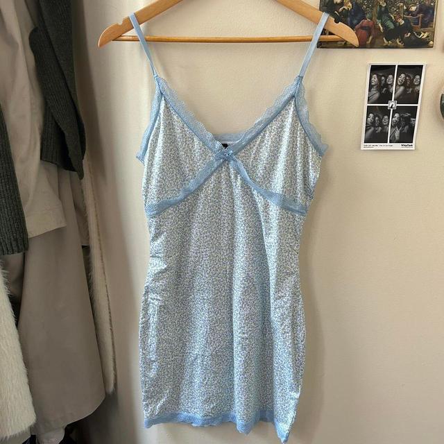 H&M Women's Dress - Blue/White - M on Productcaster.