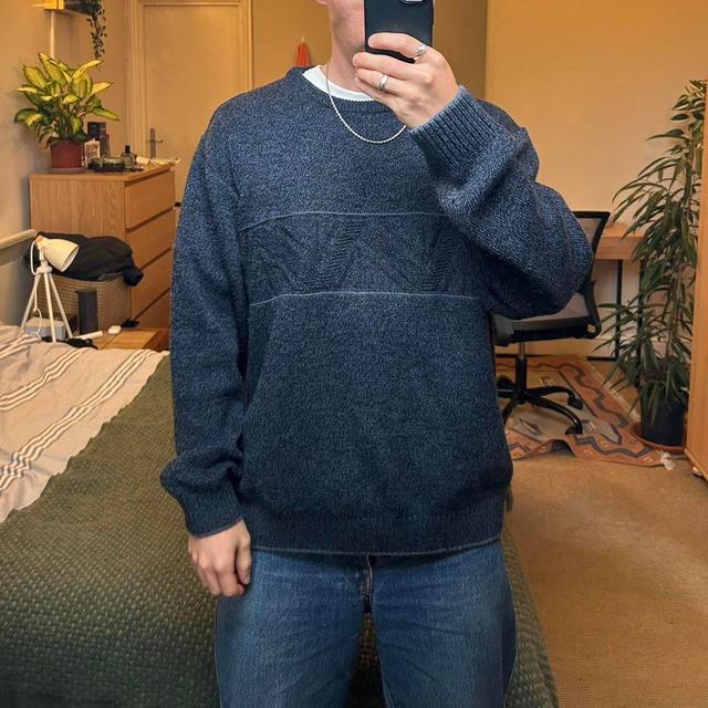 Men's Jumper - Navy/Blue - L on Productcaster.