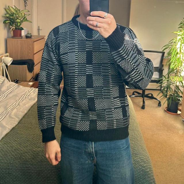 Men's Jumper - Black/Multi - S on Productcaster.