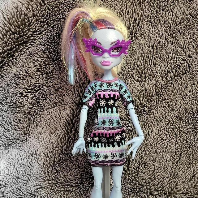 Monster High Doll - Pink/Blue on Productcaster.