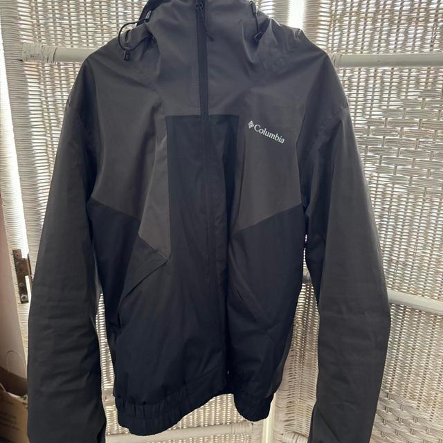 Columbia Sportswear Women's Raincoat - Black - UK 12 on Productcaster.