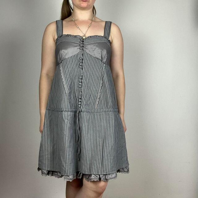 Oasis Women's Pleated Dress - Grey/Pink - 12 on Productcaster.