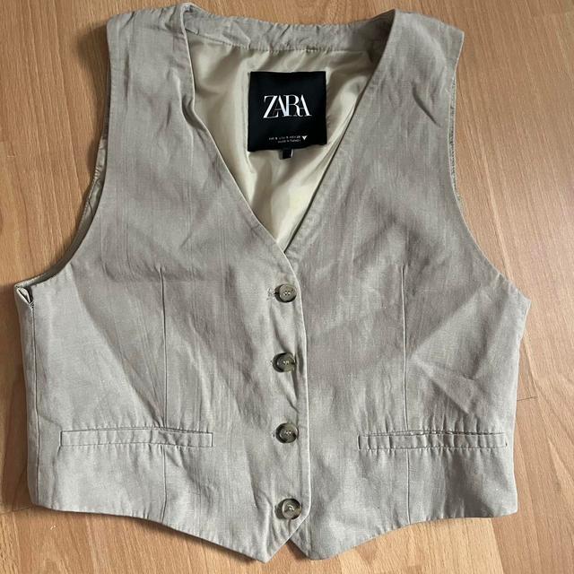 Zara Women's Waistcoat - Cream - 8 on Productcaster.