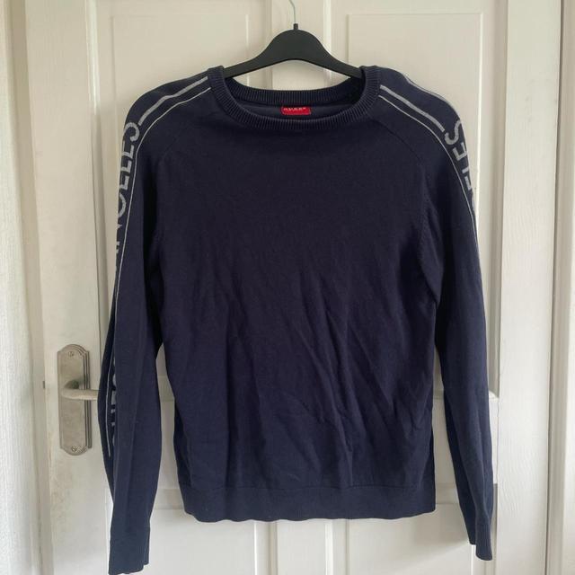 Guess Men's Jumper - Navy - S on Productcaster.