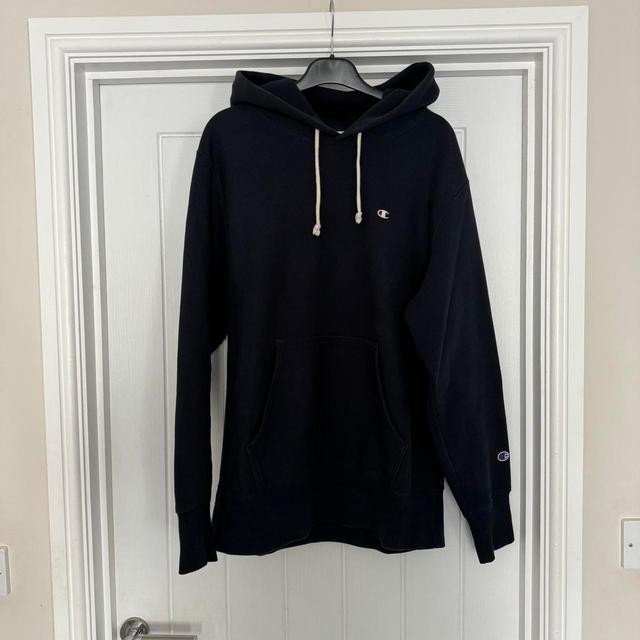 Champion Men's Hoodie - Navy - L on Productcaster.