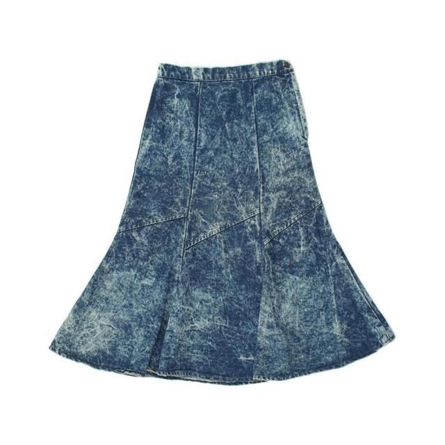 Vintage Women's Denim Skirt - Blue - M on Productcaster.