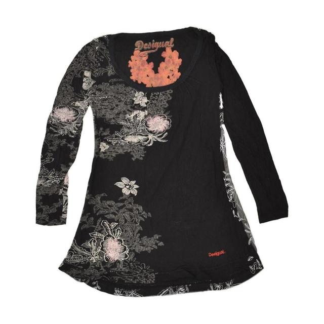 Desigual Women's T-shirt - Black - M on Productcaster.