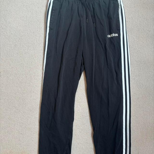 Adidas Men's Sweatpants - Black - L on Productcaster.