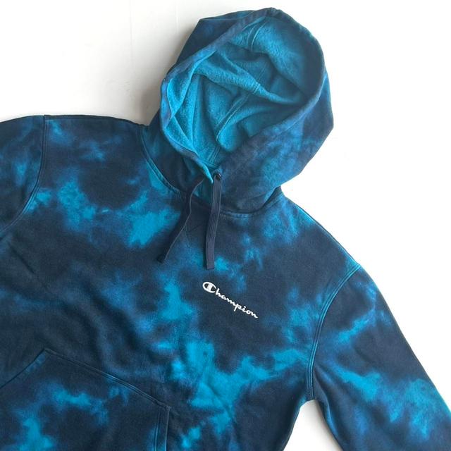 Champion Women's Hoodie - Blue - XS on Productcaster.