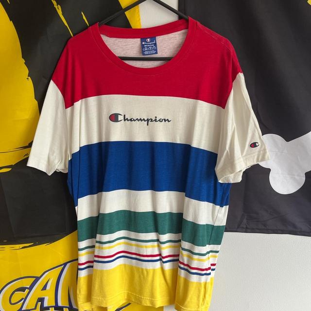 Champion Men's T-shirt - Multi - M on Productcaster.