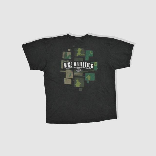 Nike Men's T-shirt - Green - L on Productcaster.