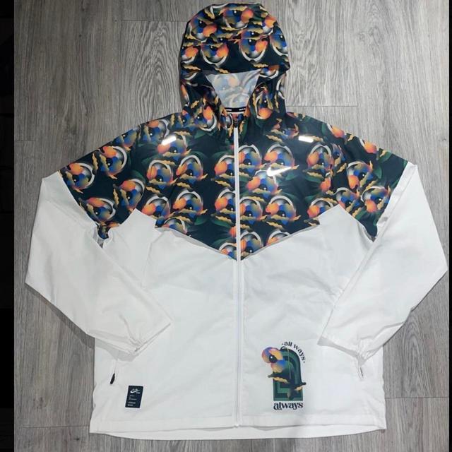 Nike Men's Windbreaker Jacket - White/Multi - L on Productcaster.