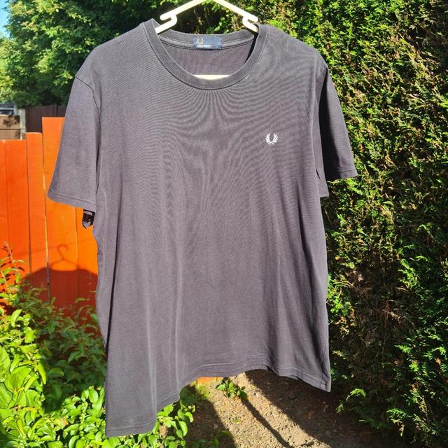 Fred Perry Men's T-shirt - Black - L on Productcaster.