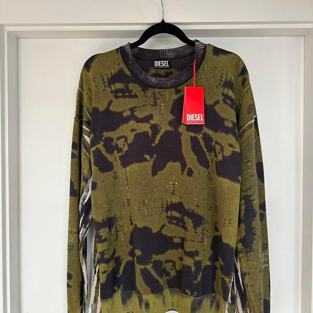 Diesel Men's Jumper - Khaki - M on Productcaster.