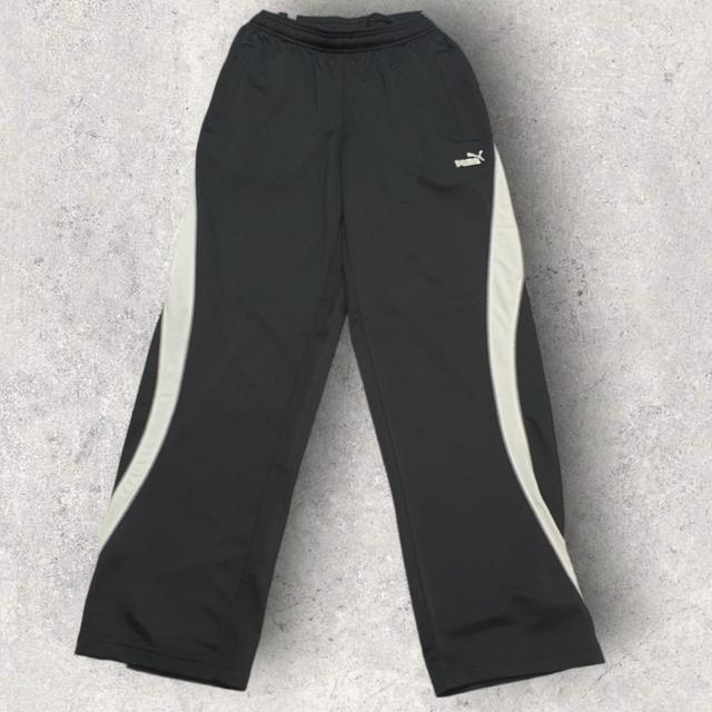 Puma Men's Sweatpants - Black - M on Productcaster.