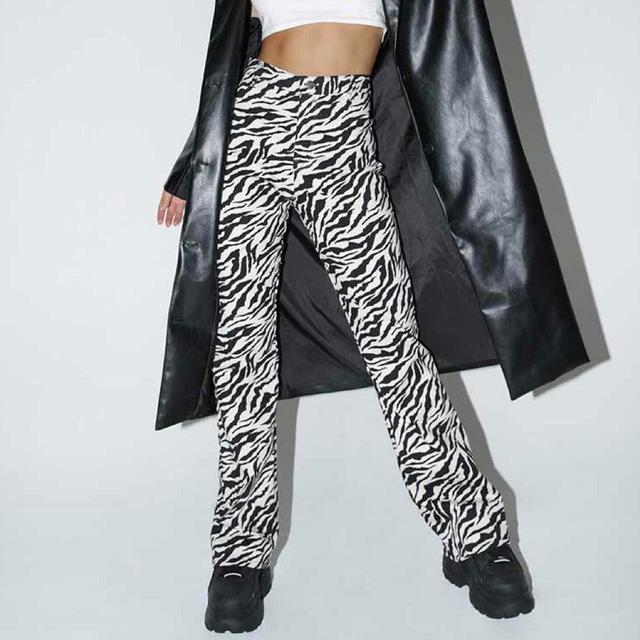 Motel Women's High waisted Printed Trousers - Black - UK 8 on Productcaster.