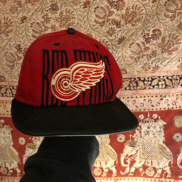 New Era Men's Caps - Red/Black on Productcaster.