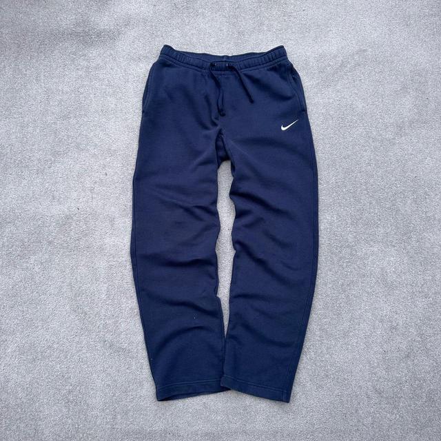 Nike Men's Sweatpants - Navy - M on Productcaster.