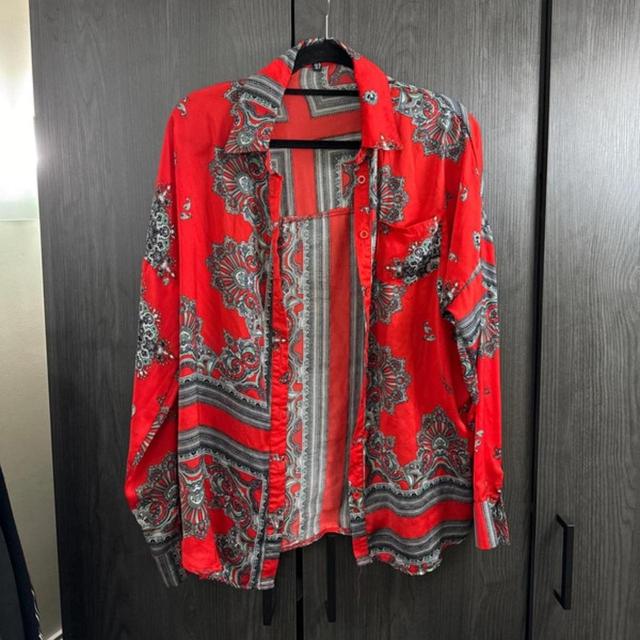 PrettyLittleThing Women's Shirt - Red/Multi - 10 on Productcaster.