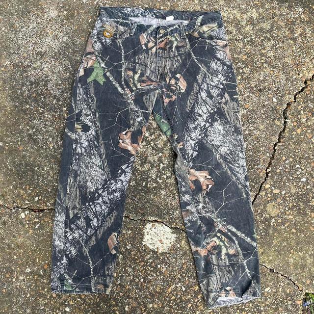 Realtree Men's Jeans - Multi - 38" on Productcaster.