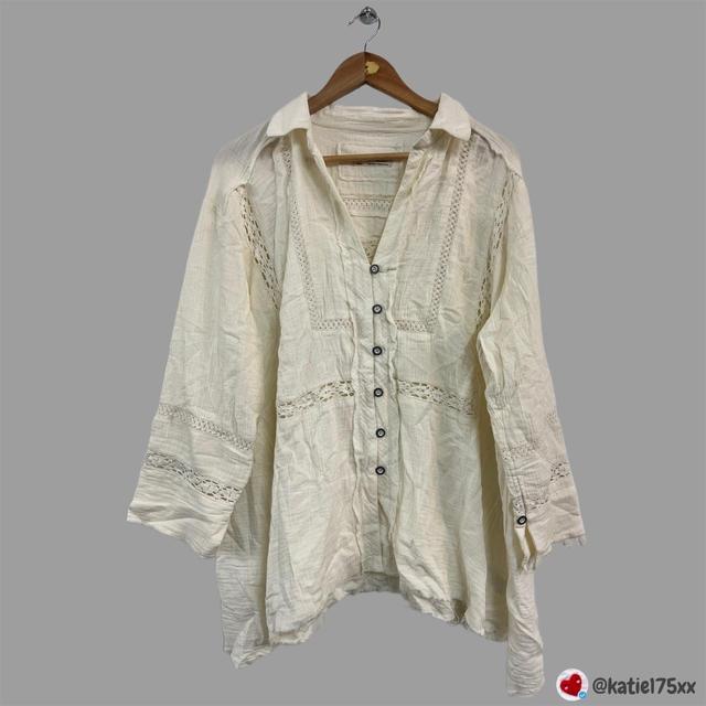 Free People Women's Shirt - Cream - S on Productcaster.