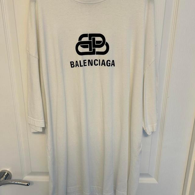 Balenciaga Men's T-shirt - Black/White - M on Productcaster.