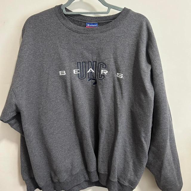 Champion Men's Sweatshirt - Grey - XL on Productcaster.