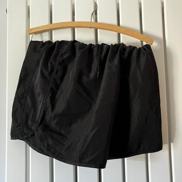 Karrimor Men's Shorts - Black - M on Productcaster.