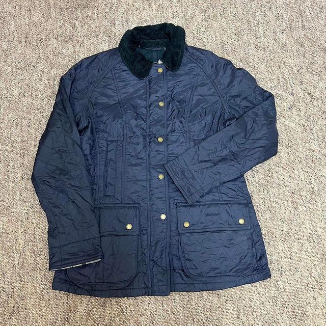 Barbour Women's Jacket - Navy - UK 12 on Productcaster.