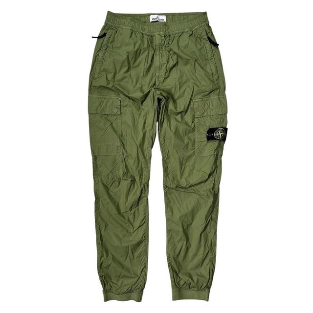 Stone Island Men's Cargo Trousers - Green/Khaki - 30" on Productcaster.