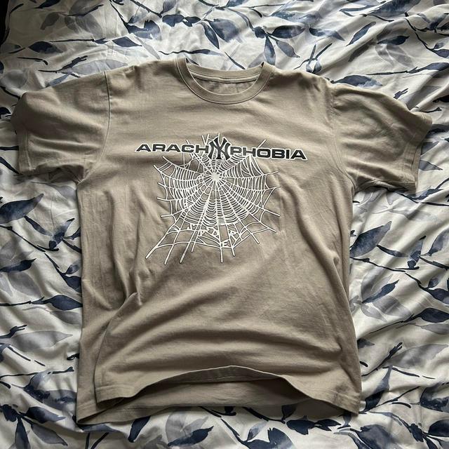 Spider Worldwide Men's T-shirt - Cream/Tan - L on Productcaster.