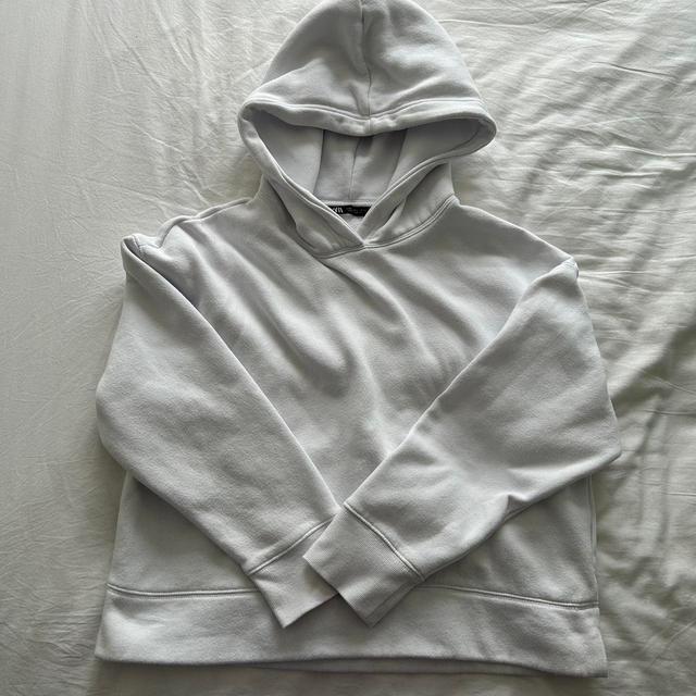 Zara Women's Hoodie - White - M on Productcaster.