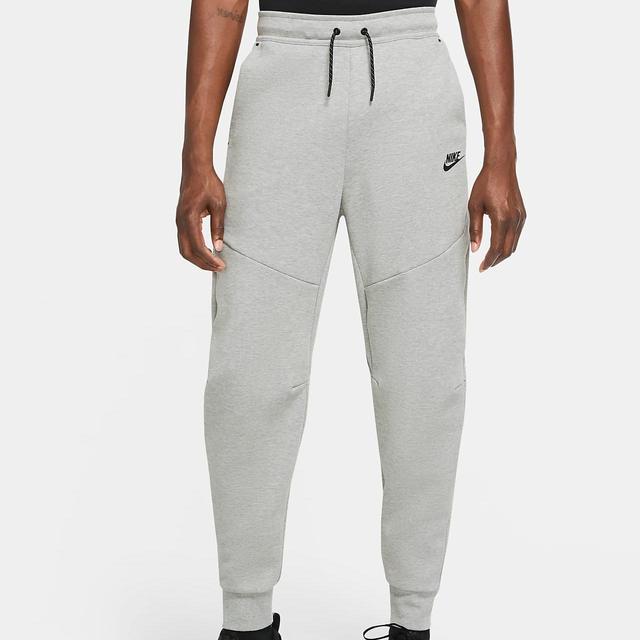 Nike Men's Sweatpants - Grey - XS on Productcaster.