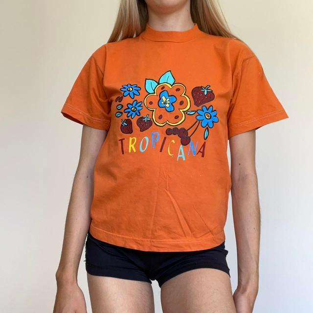 Vintage Women's T-shirt - Orange - XS on Productcaster.